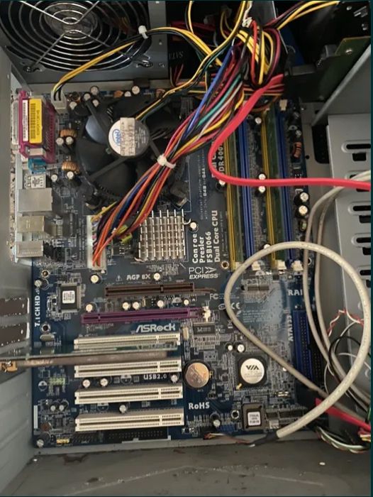 PC ASRock 775 Dual - VSTA (Funcional)