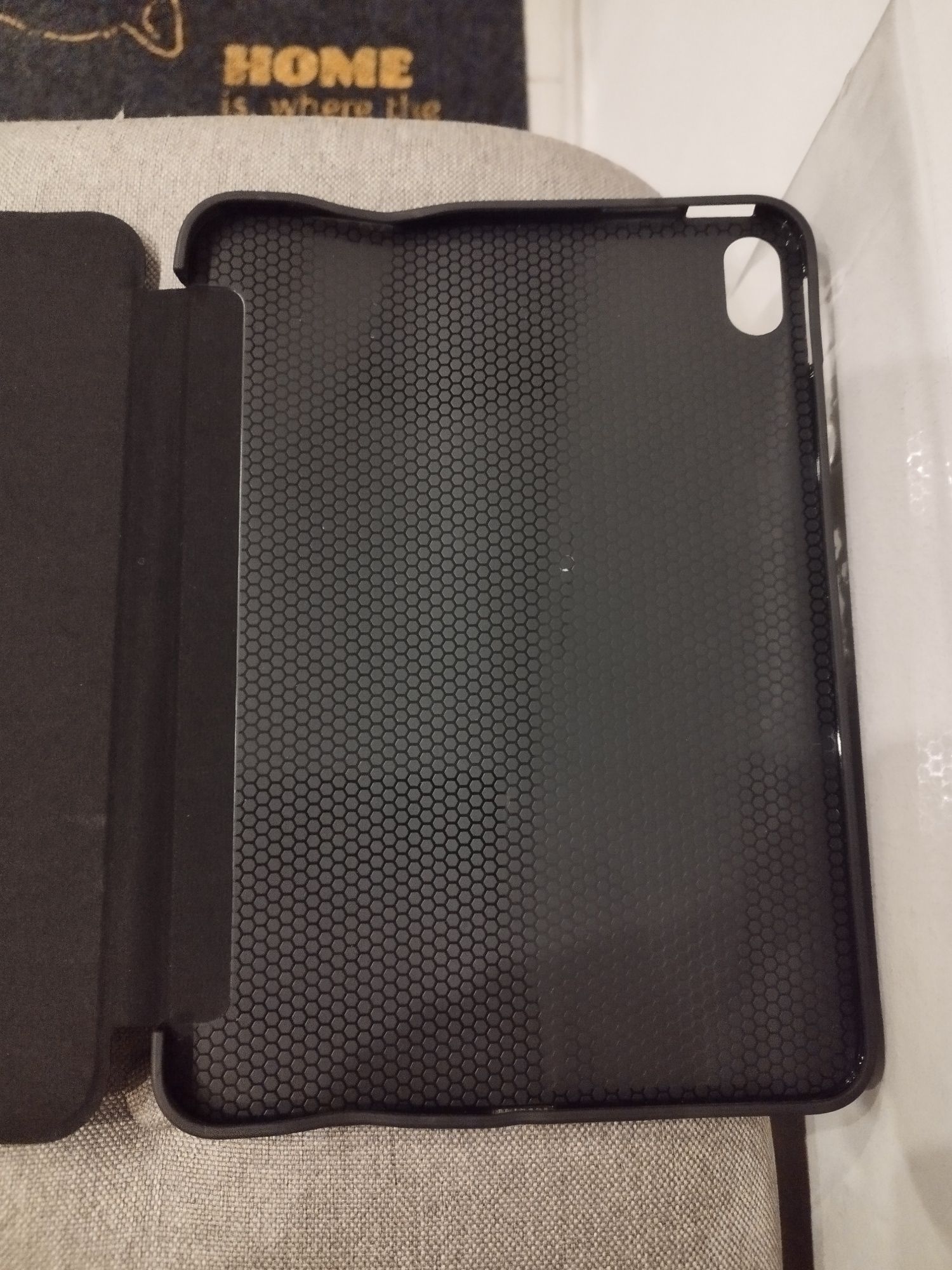 Nowe Etui na tableta