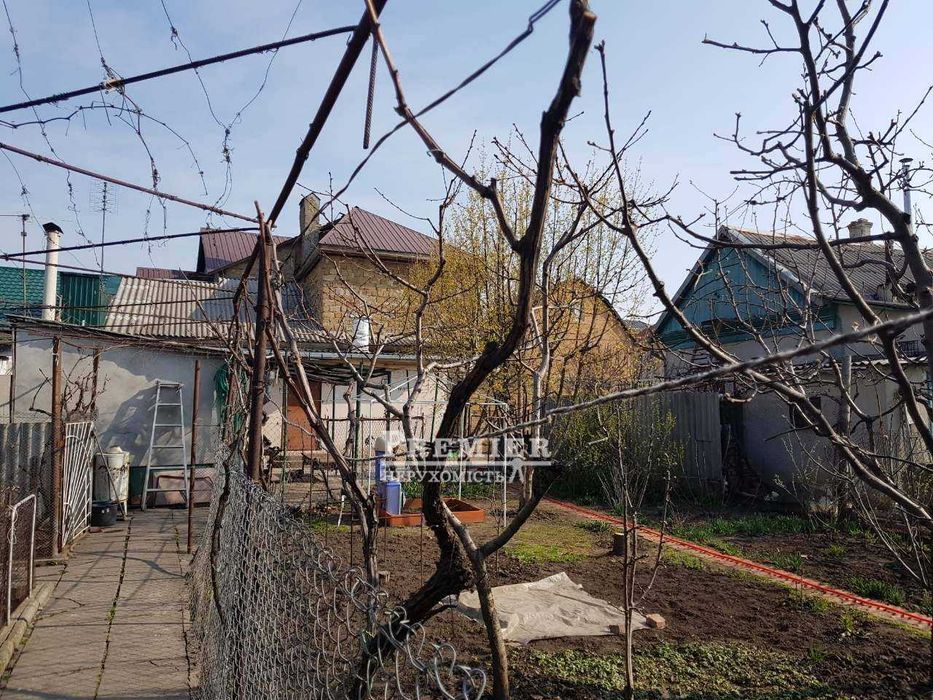 Дом 67 м2 с участком 4 сотки 16 ст Фонтана рядом Море