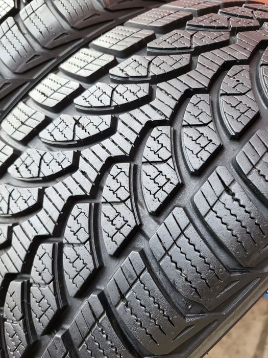 205/55/16 R16 Bridgestone Blizzak LM-32 4шт ціна за 1шт шини