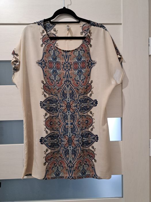 Piękna bluzka rozmiar 46.