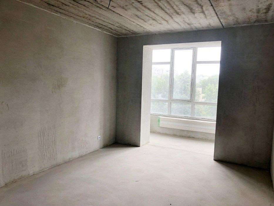 2к новобудова здана, Рауш, ЦЕНТР