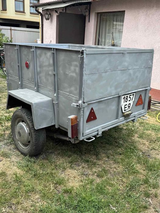 Причеп до автомобіля