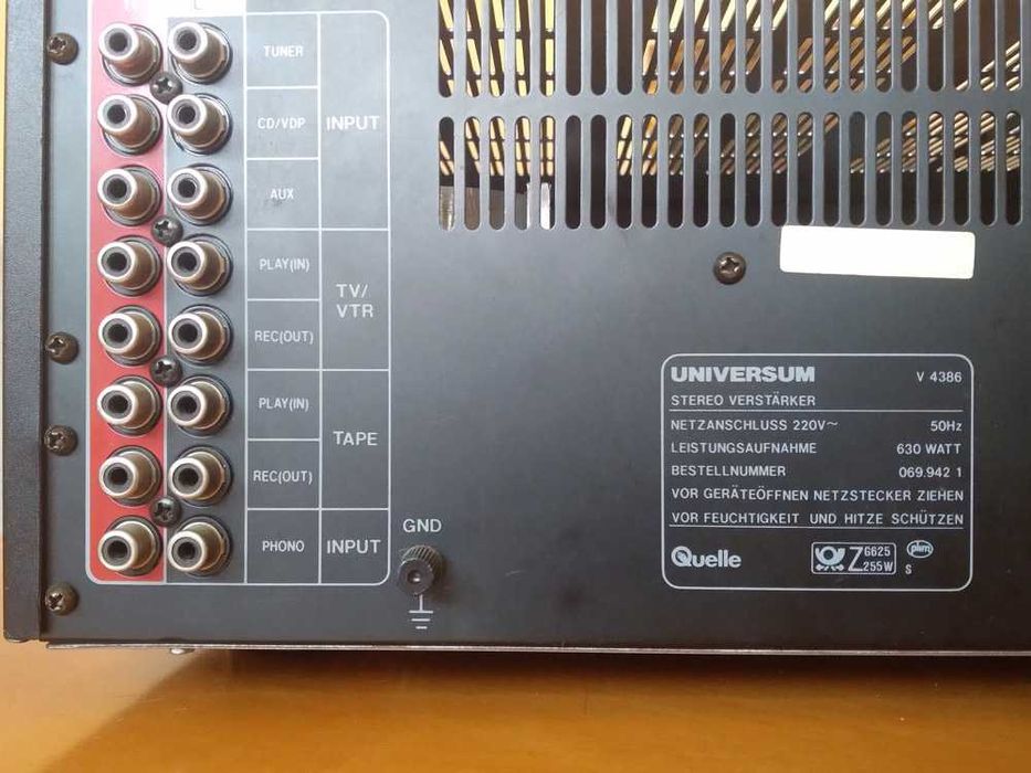 Wzmacniacz Universum V4386/ Goldstar GSA-9320