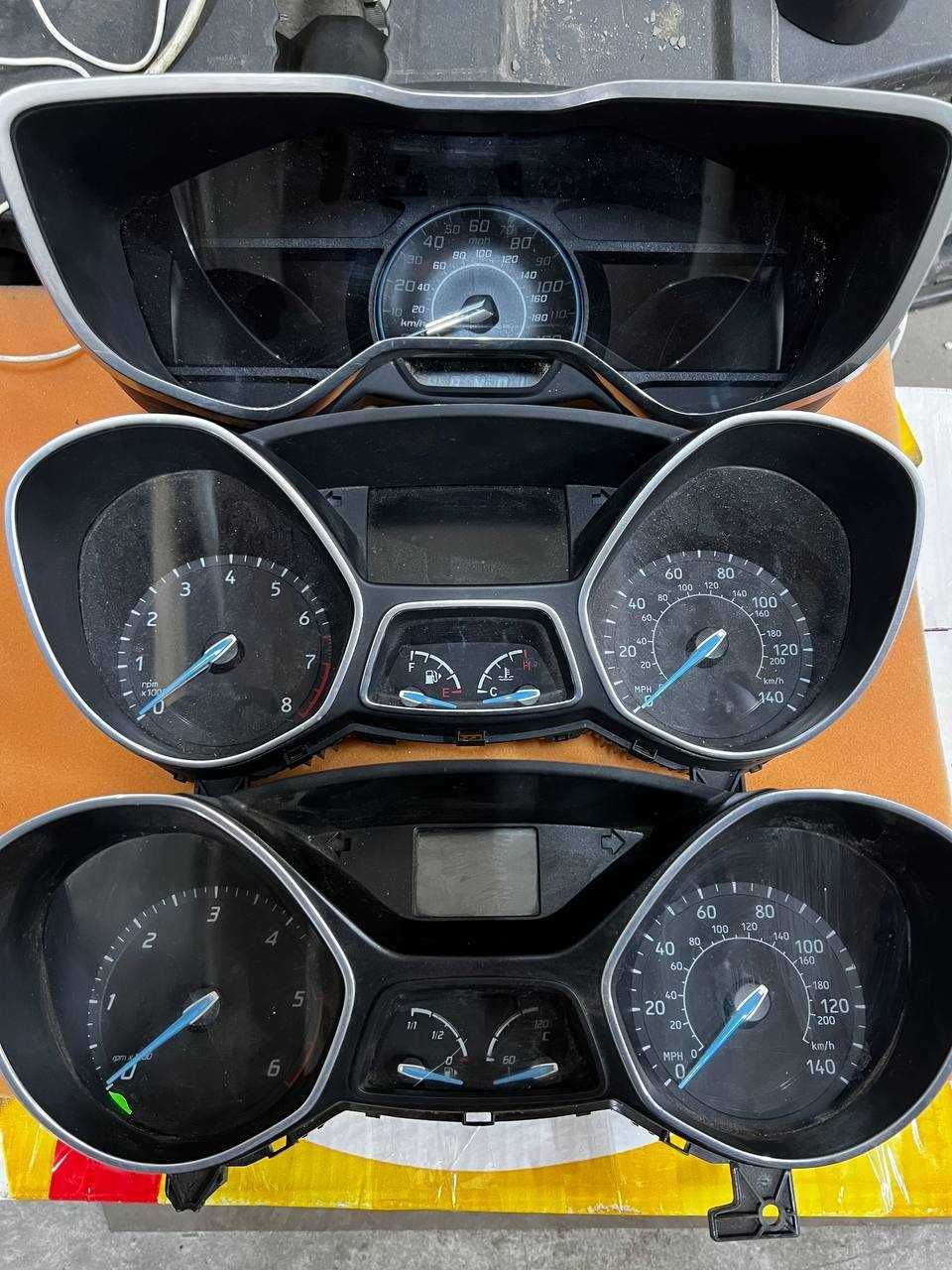 Приборка Full led цифрова Ford Escape Kuga Explorer Fusion