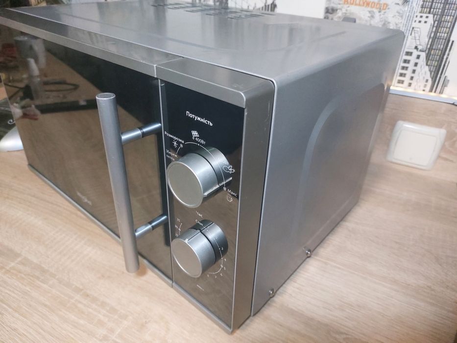 микроволновка Whirlpool