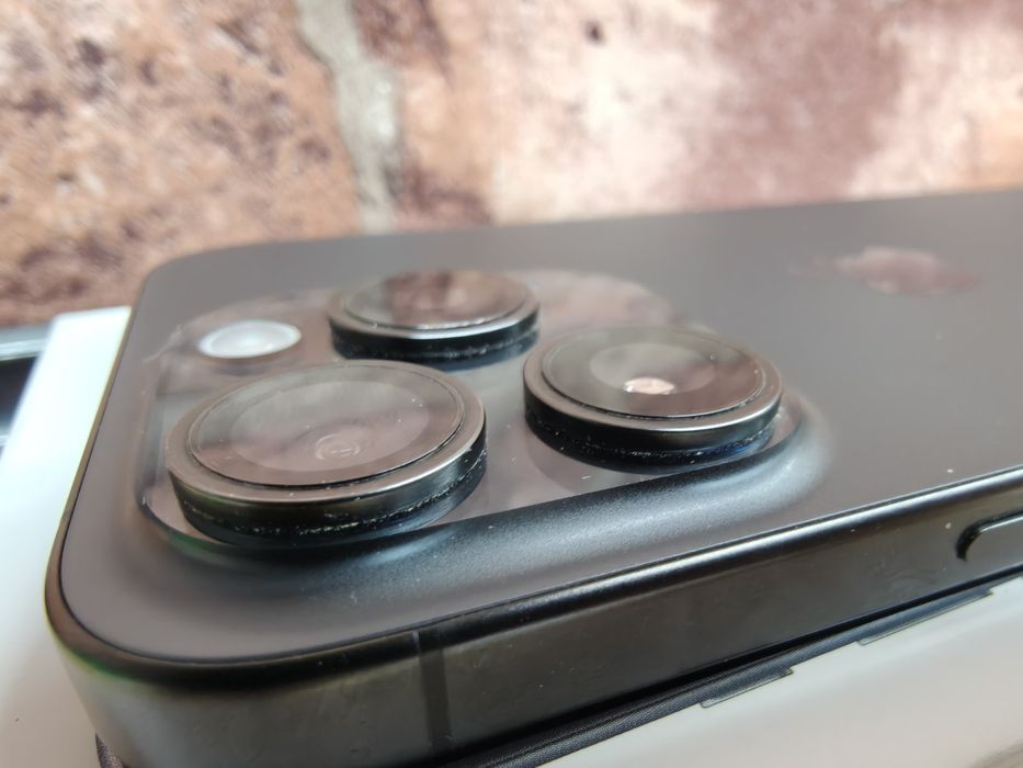 IPhone 15 pro 128 gb