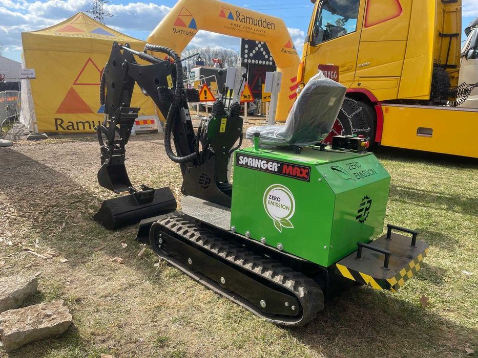 Nowość Elektryczna Bateryjna Minikoparka Springer Max Akumulatorowa