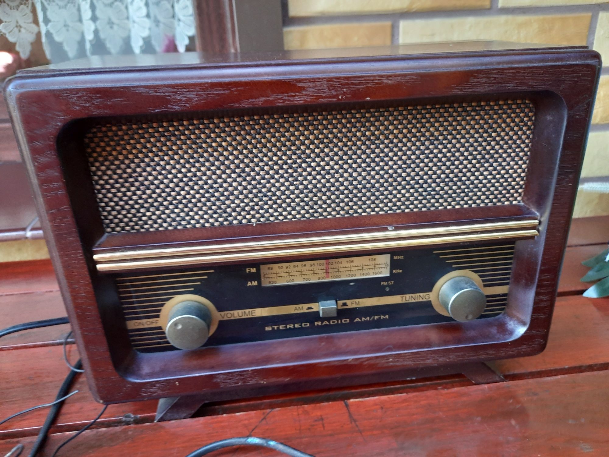 Radio w stylu retro