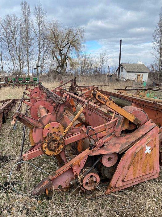 Жатки ДОН-1500 та приспособи до них