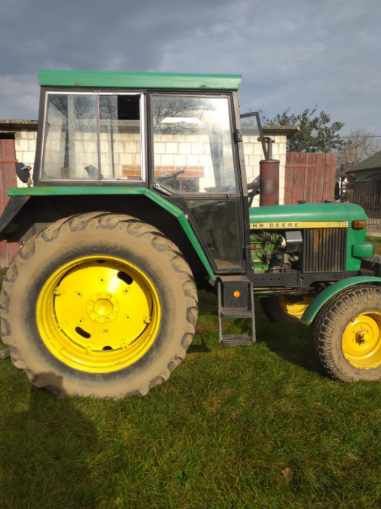 Ciągnik Jonh Deer 2130