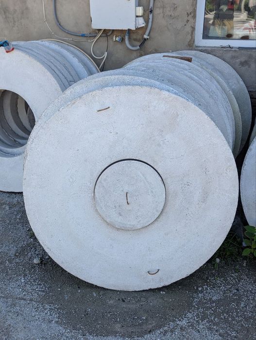 Копання септиків. Виготовлення кругів для септика. Також є кришки