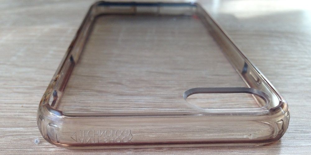 Etui do iPhone'a 7/8 OBLIQ Naked Shield Przezroczyste