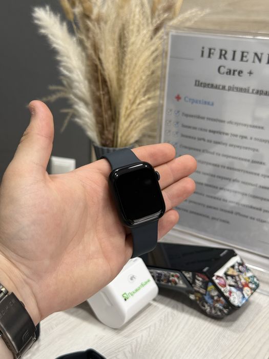 Apple Watch 9 40mm black 100% батарея