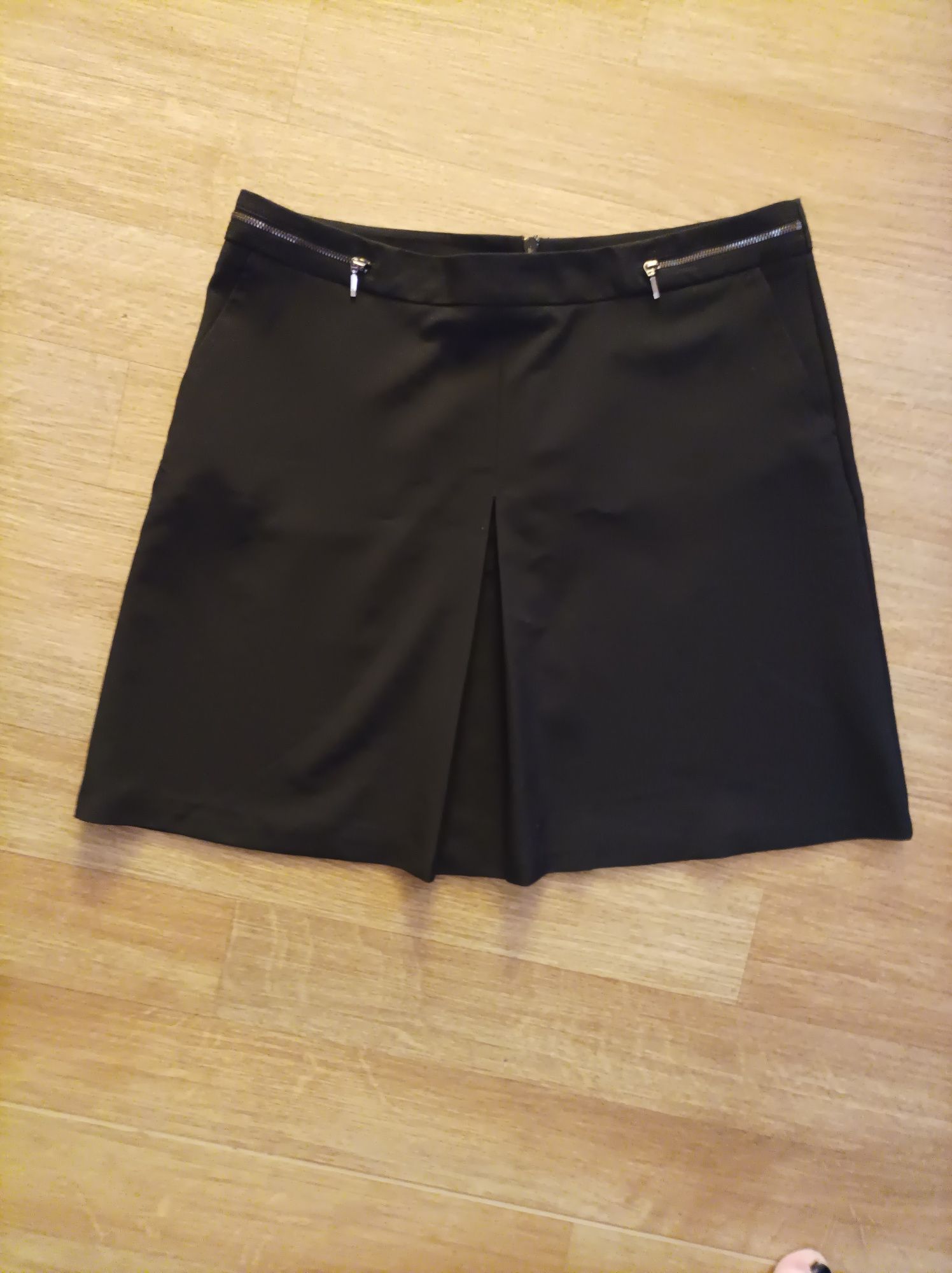 Mini spódniczka rozmiar 42