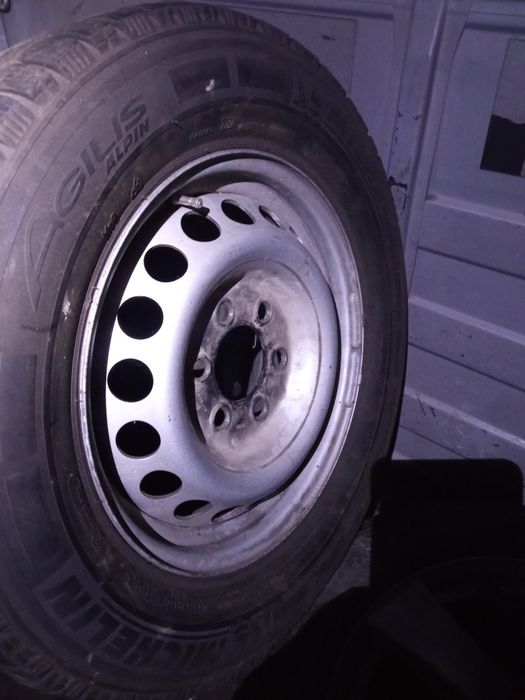 Продам диски sprinter crafter на 16