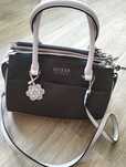 Mala tote Guess nova
