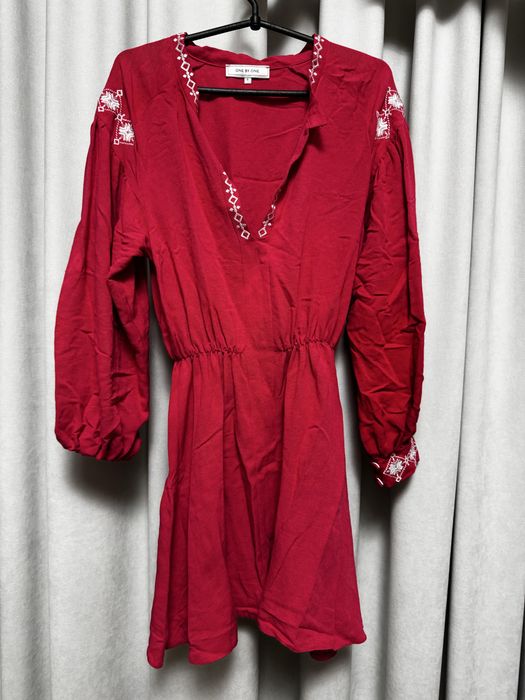 Вишита сукня стан новий