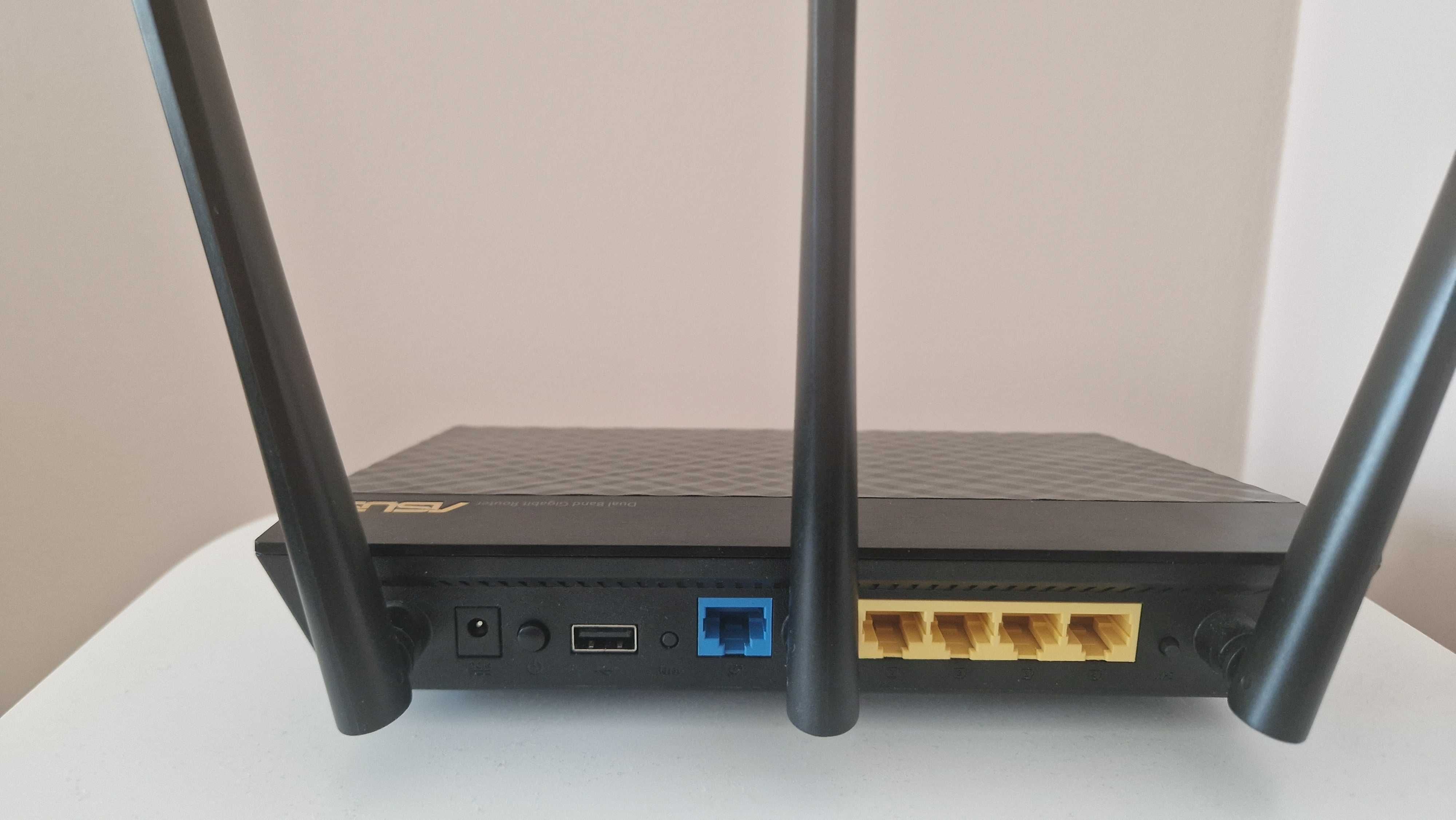 Роутер Asus RT-AC66U B1