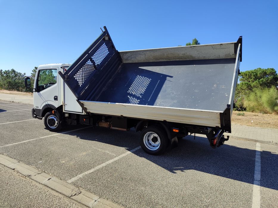 Nissan Cabstar 2.5DCI 35-14