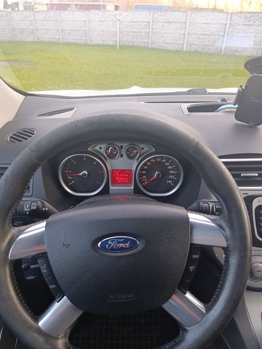 Ford Kuga 2.0 naped4*4