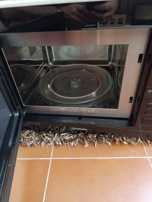 Microondas Meireles de encastre