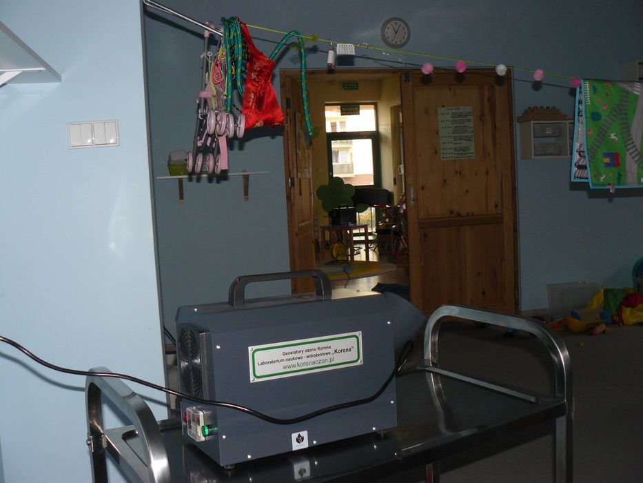 Pranie czyszczenie tapicerki dywanów kanap sof narożników ozonowanie