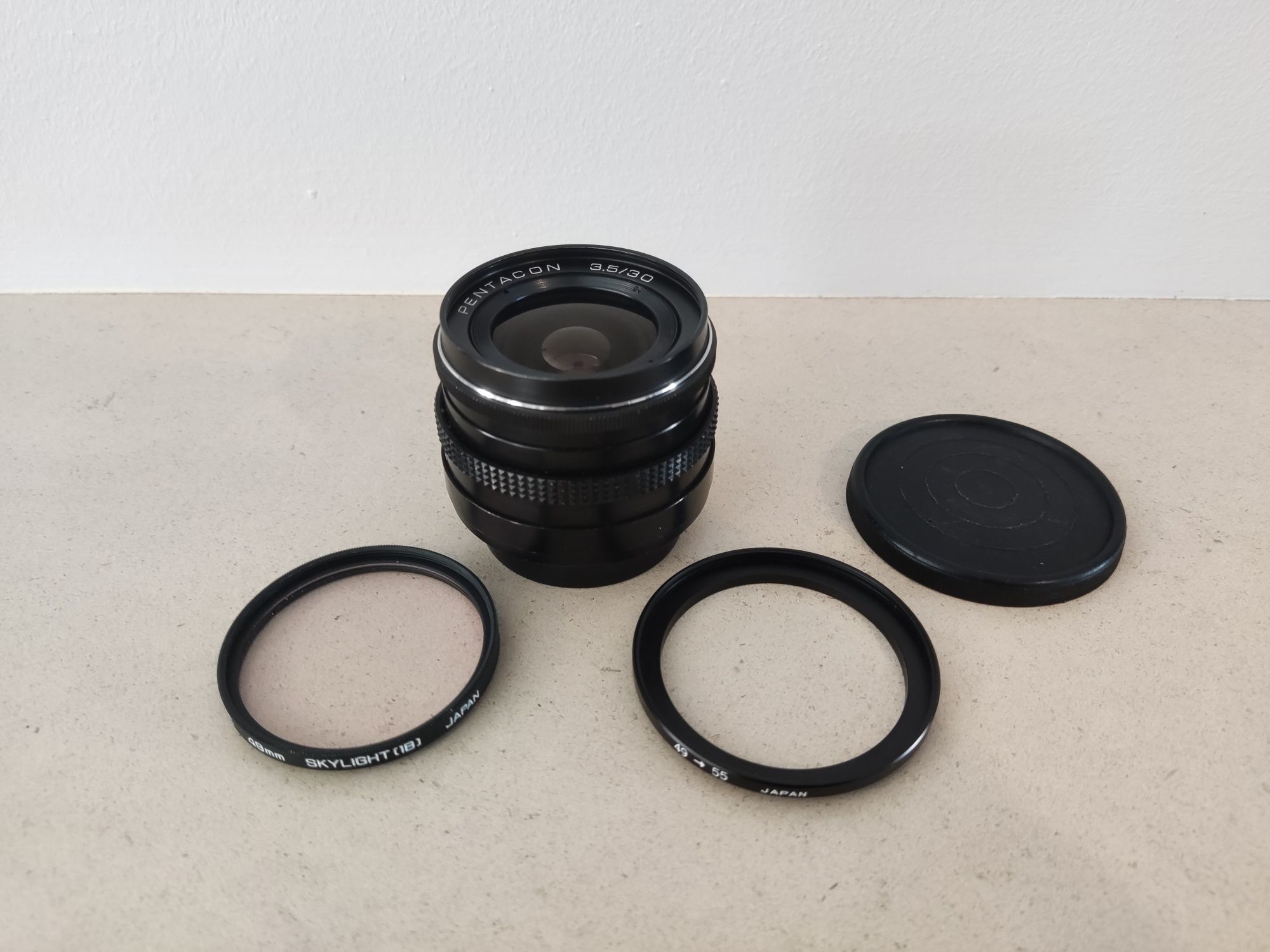 Lente Pentacon 3.5/30 Ø 49 mm (M42 screw mount)