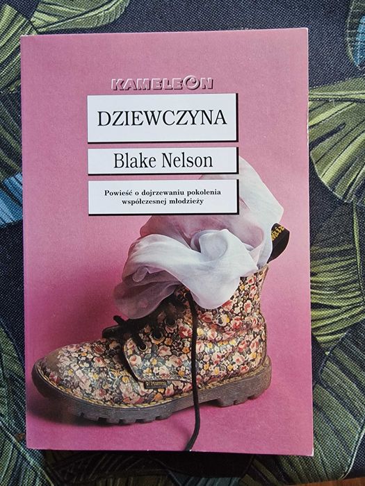"Dziewczyna" Blake Nelson