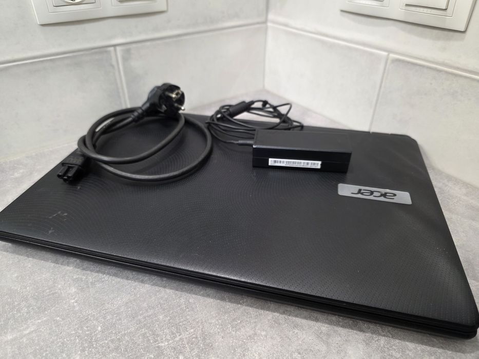 Ноутбук Acer ES1-512