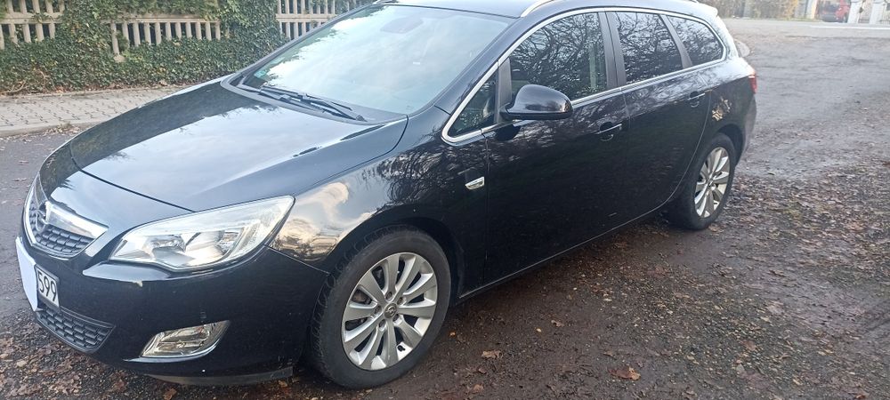 Opel Astra J Combi 1.7 CDTI