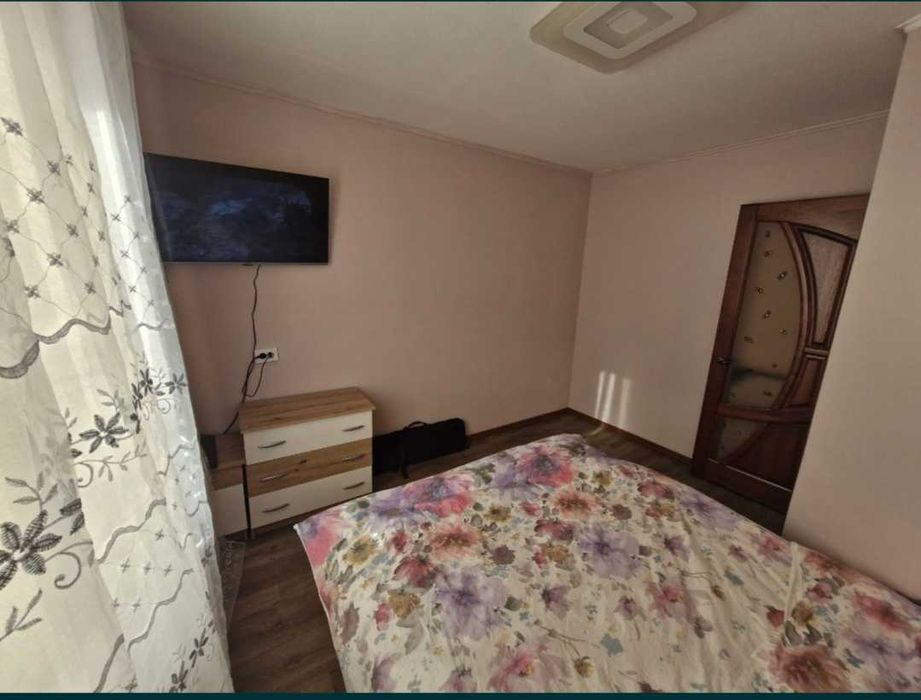 Продам 1 к. квартиру Гагарина Одесская Аэрокосмический кирпичный дом