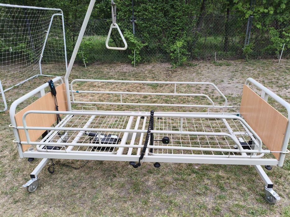 Łóżko rehabilitacyjne elektryczne stan bardzo dobry