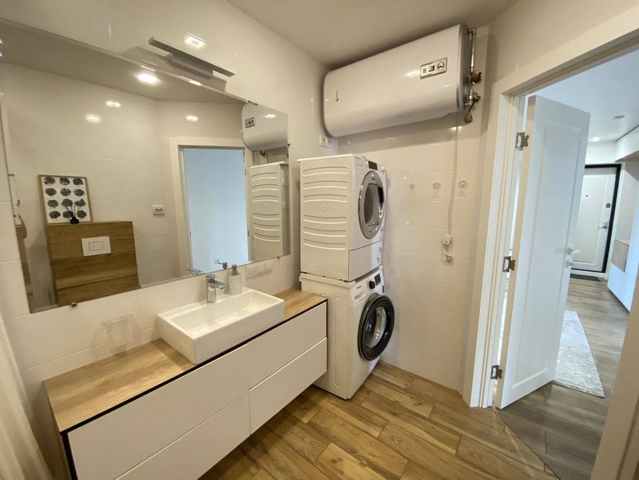 Продам 4к квартиру в Центрі