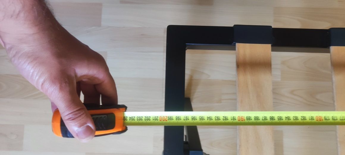 Estrutura de sofá cama IKEA