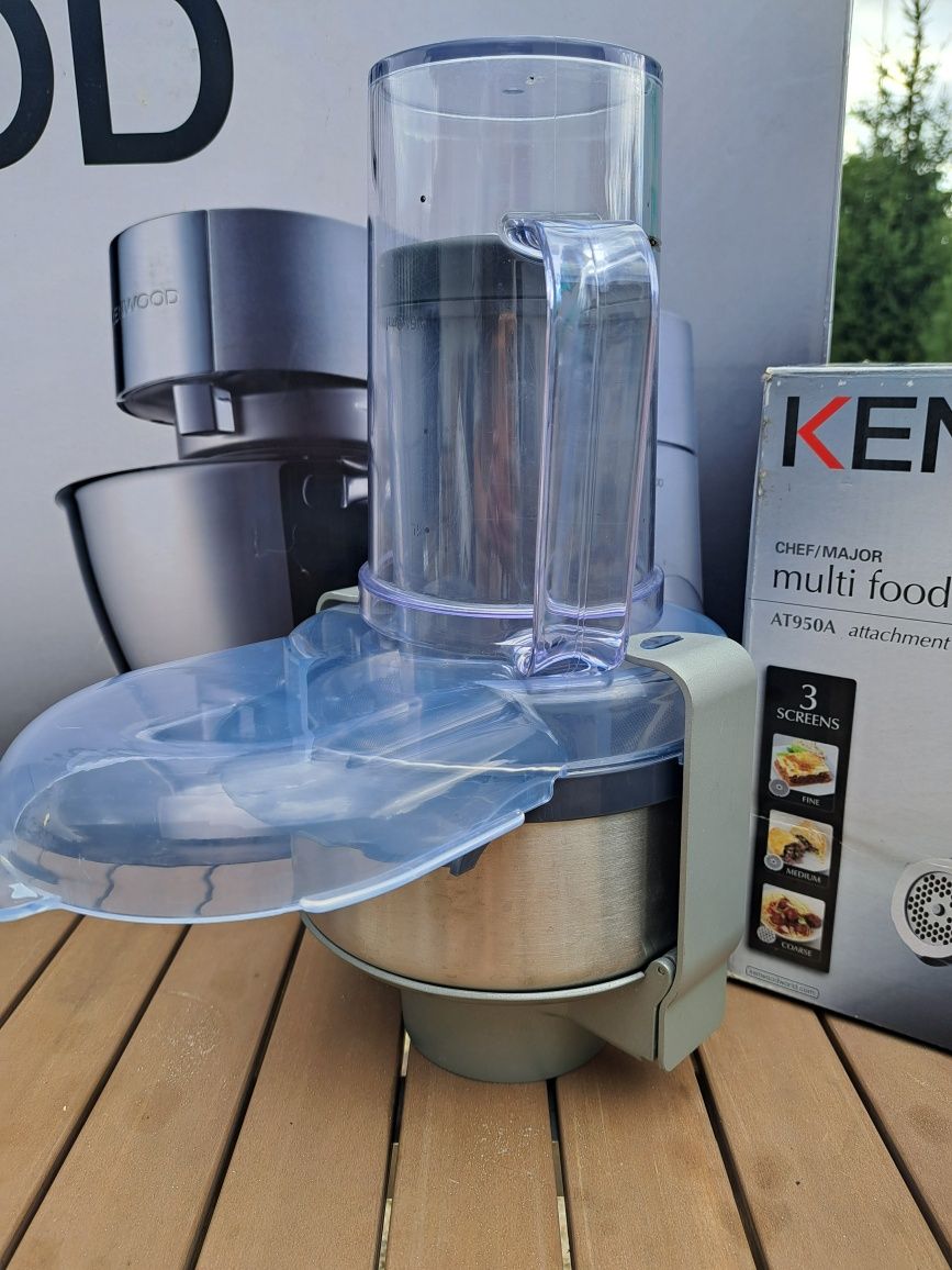 Robot planetarny Kenwood Chef Titanium KMC 050 + przystawki