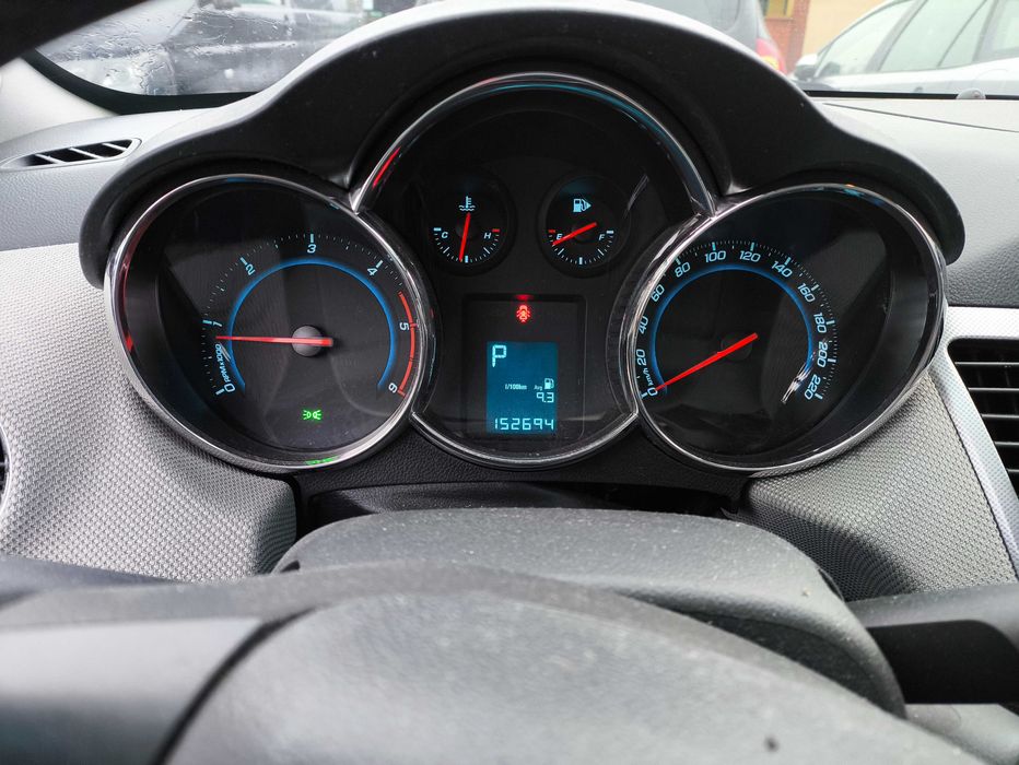sprzedam ładnego Chevroleta Cruza