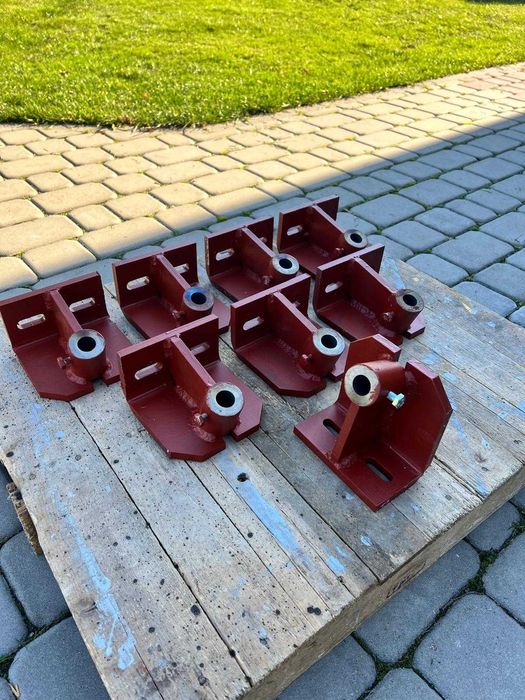 Uchwyt rolki bocznej przenośnika taśmowego Fintec/Extec/Metso/Sandvik