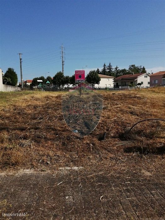 Lote de Terreno  Venda em Santar e Moreira,Nelas