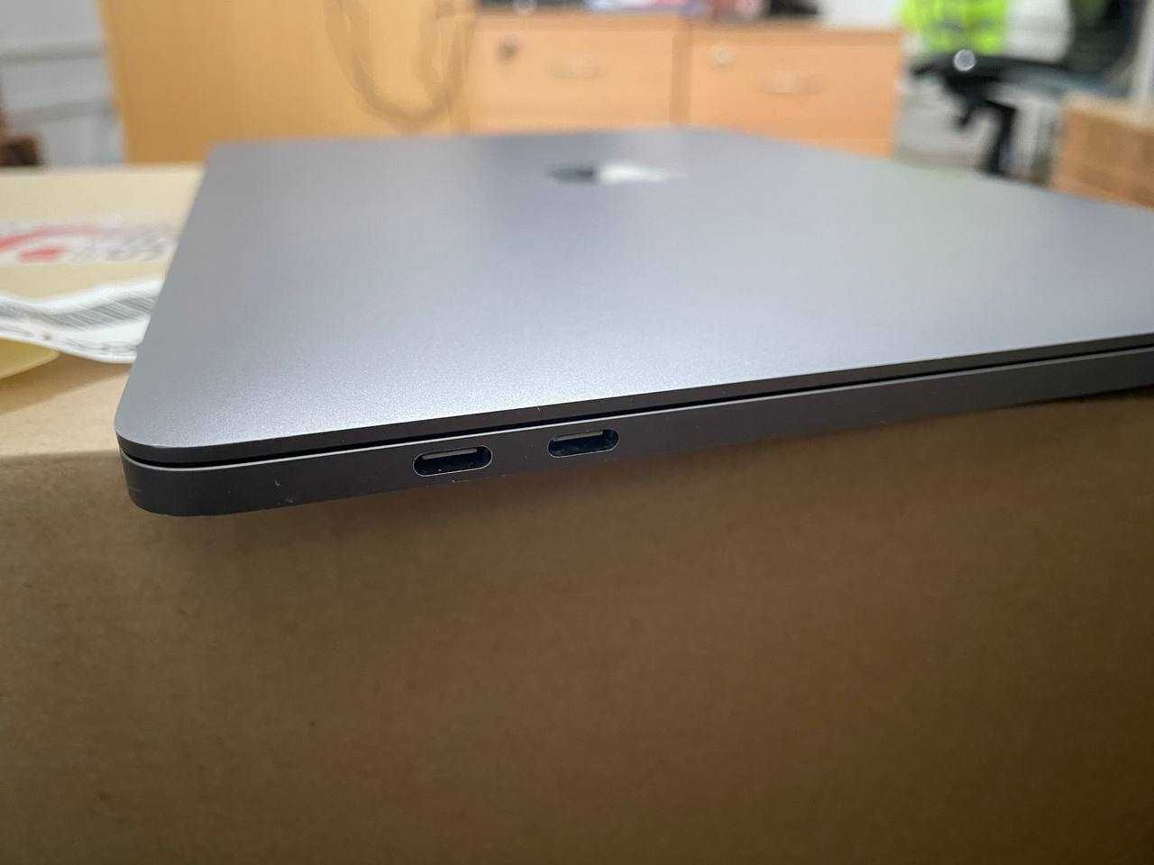 Apple MacBook Pro 13 2020 Space Gray