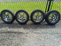 Alumfelgi 5x120 r 18 z oponami