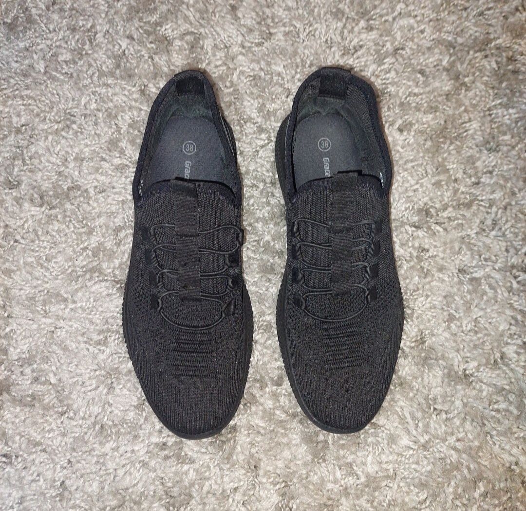 Buty damskie sportowe czarne brokat Deichmann Gratis klapki żółte R.38