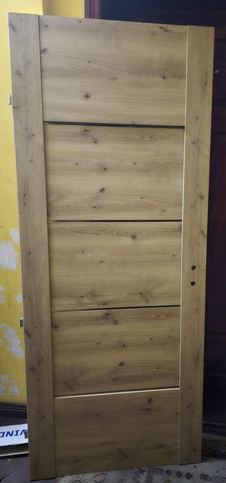 Drzwi pokojowe Pegasus 80 Prawe