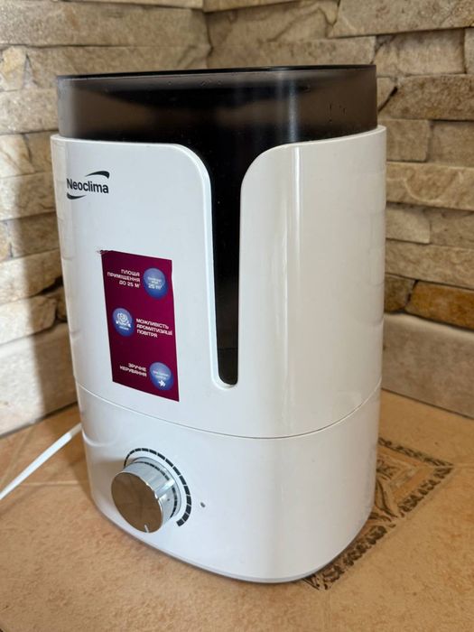 Зволожувач повітря Neoclima