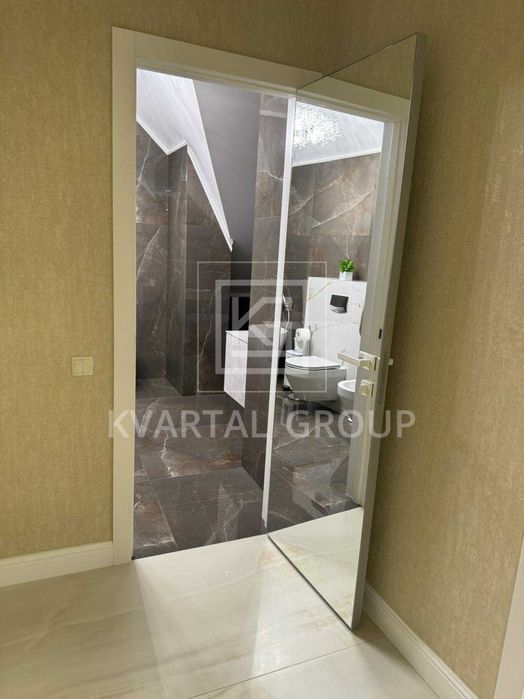 Продаж стильного будинку в лісовій Бучі