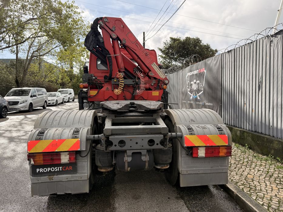 MERCEDES ATEGO COM GRUA HMF1820 C/RADIOCOMANDO ###OPORTUNIDADE###