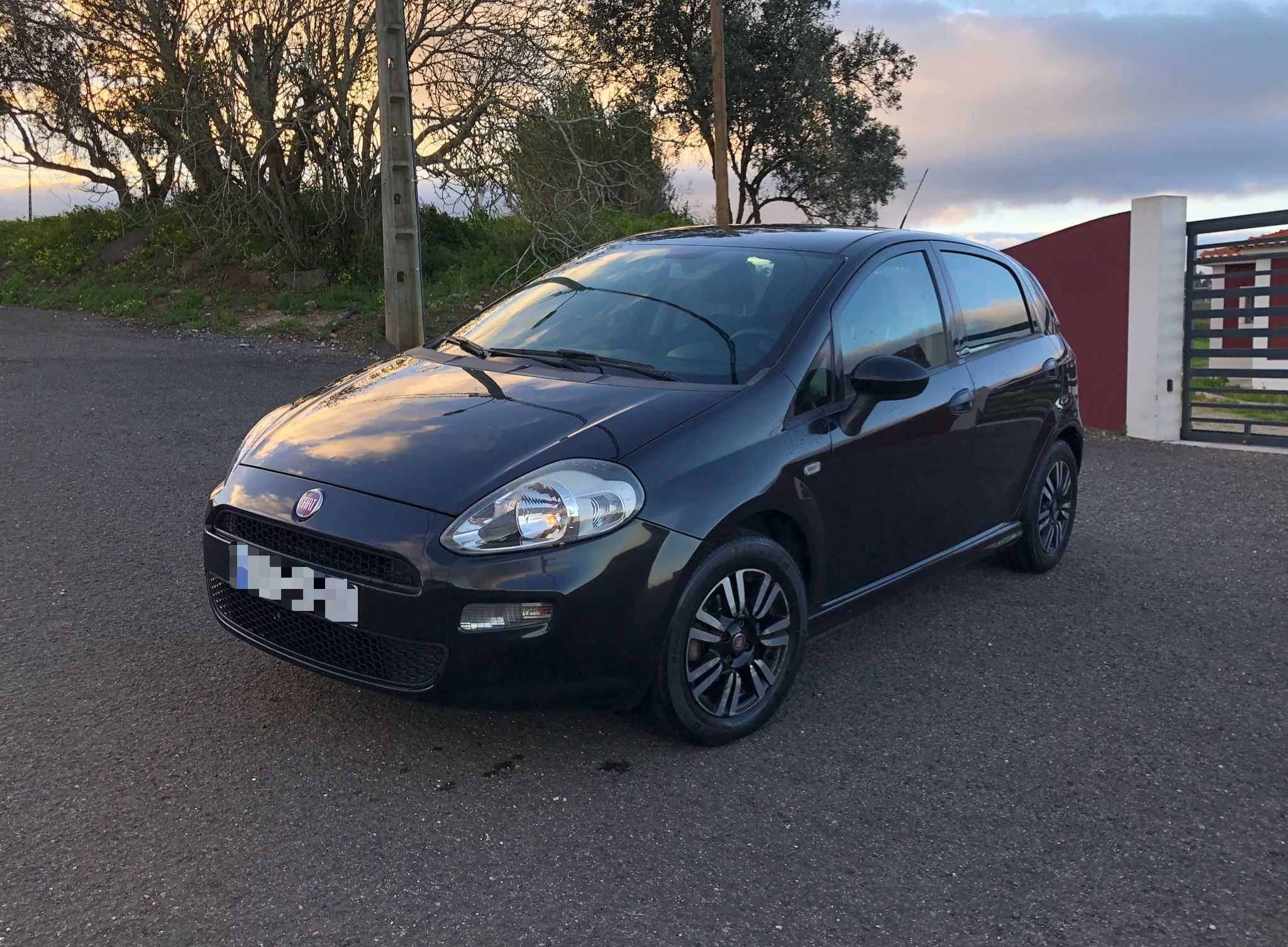 Fiat Grande Punto 1.2i - 2014