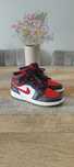 Buty sneakersy młodzieżowe Nike Air Jordan 1 MID rozm 38 wkładka 24 cm