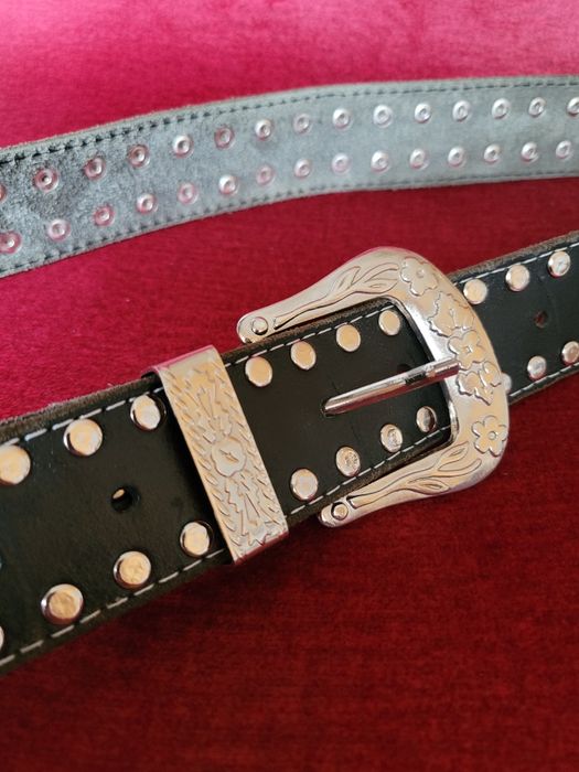 Unikatowy skórzany czarny pasek damski Vintage rozm. M