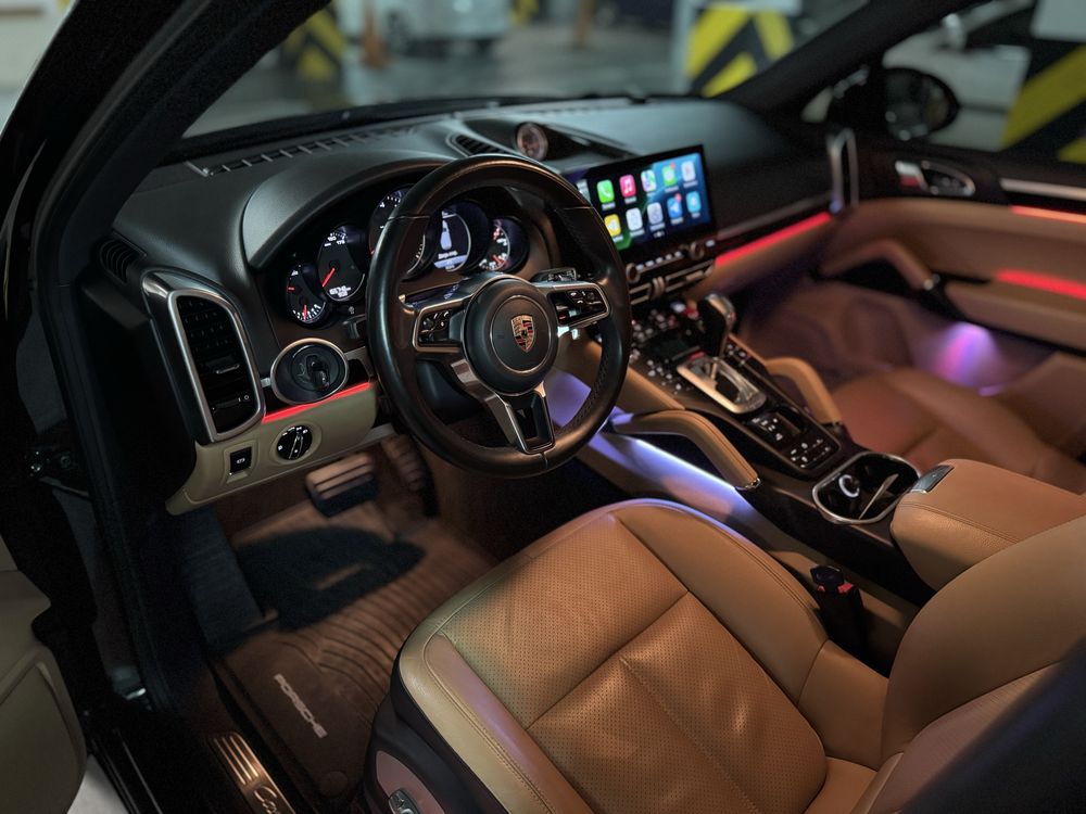 Porsche Cayenne 2016 3.6 атмосфера